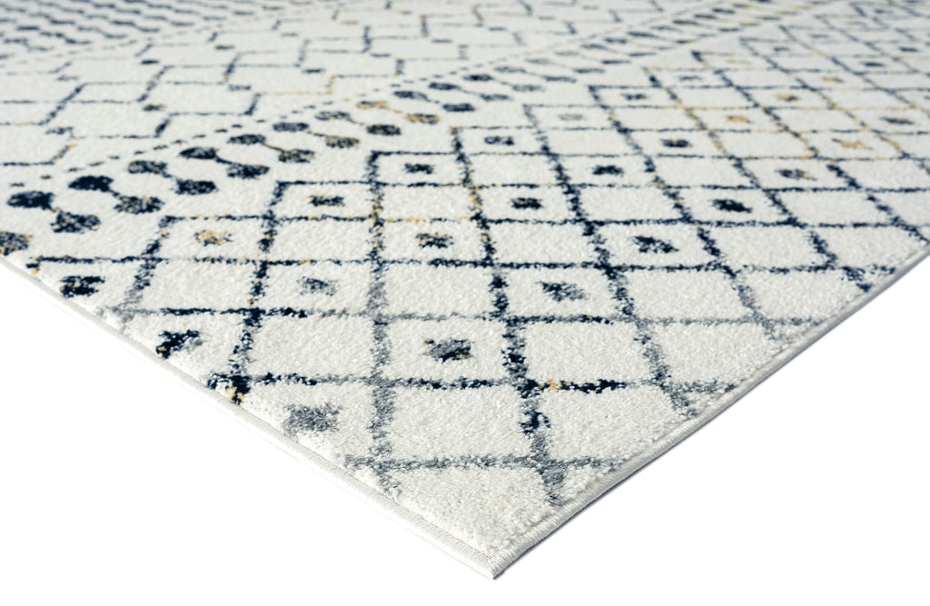 Molly Multi-Colour Tribal Diamond Rug *NO RETURNS UNLESS FAULTY