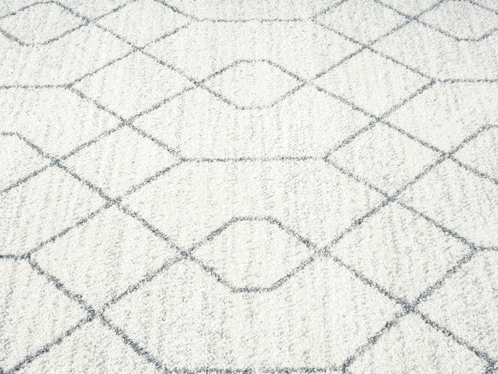 Neda Grey and Ivory Diamond Pattern Rug