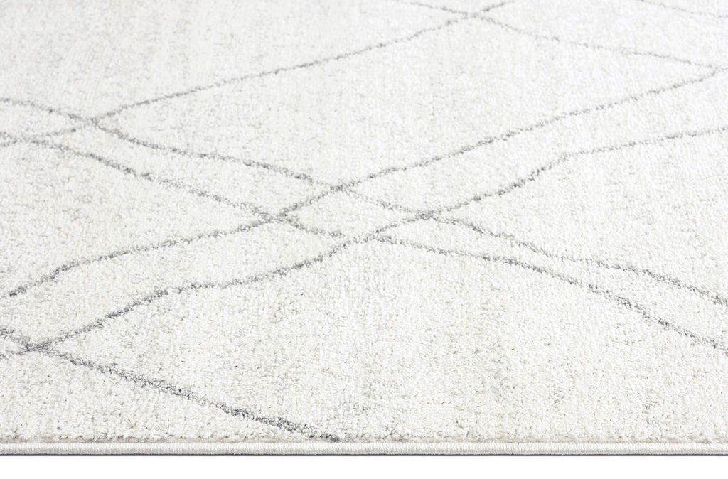 Neera Grey and Ivory Abstract Diamond Rug