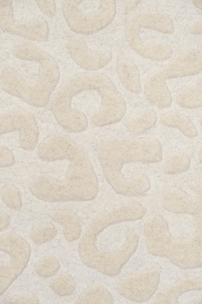 Agnes Ivory Cream Carved Animal Pattern Rug