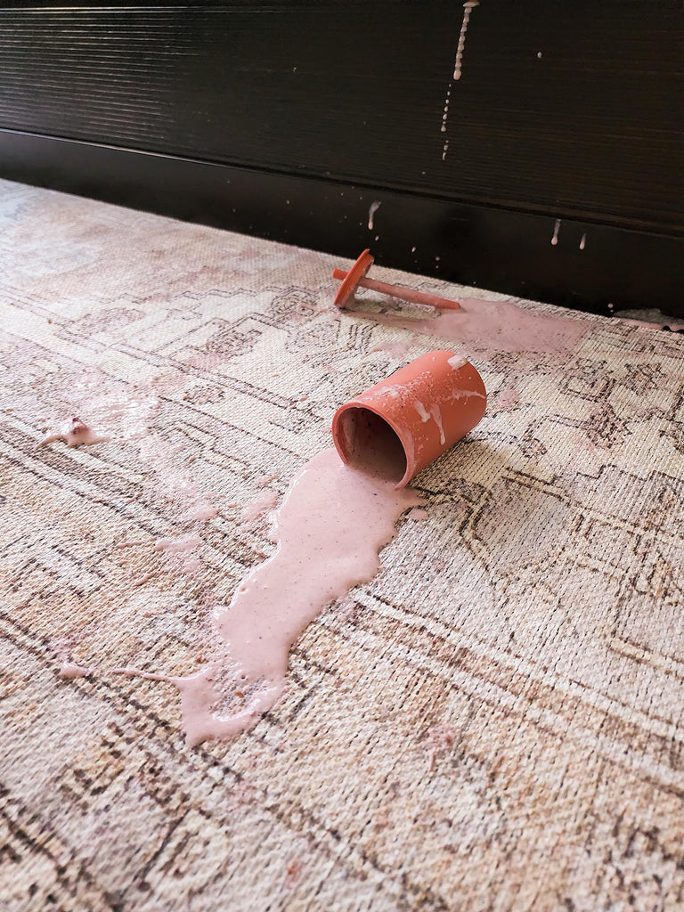 Aneesa Beige and Cream Traditional Distressed Washable Rug