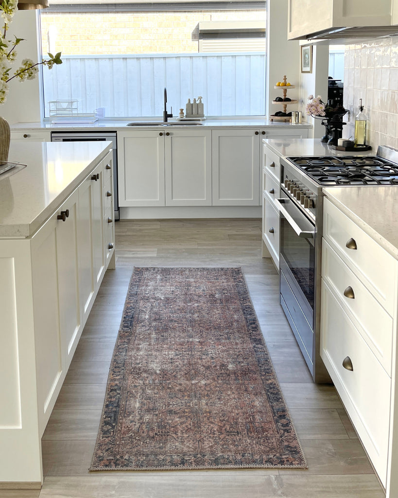 Anyel Brown and Blue Traditional Distressed Washable Runner Rug