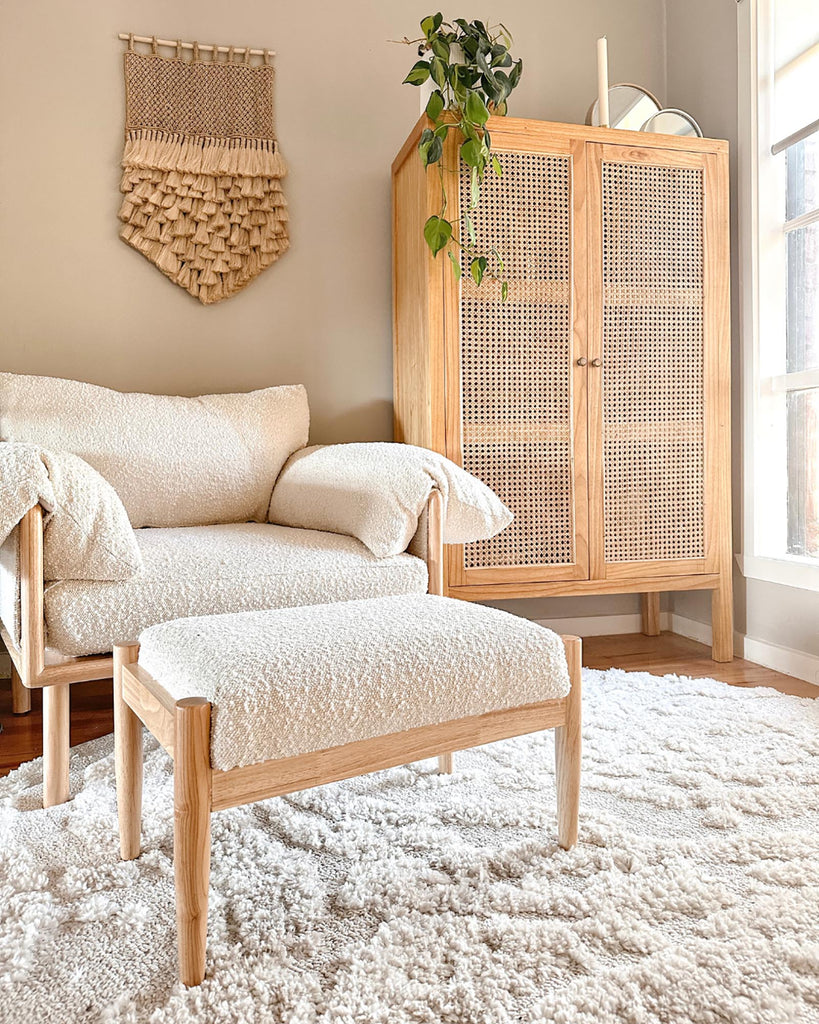 Aurora Ivory Cream Abstract Textured Round Rug