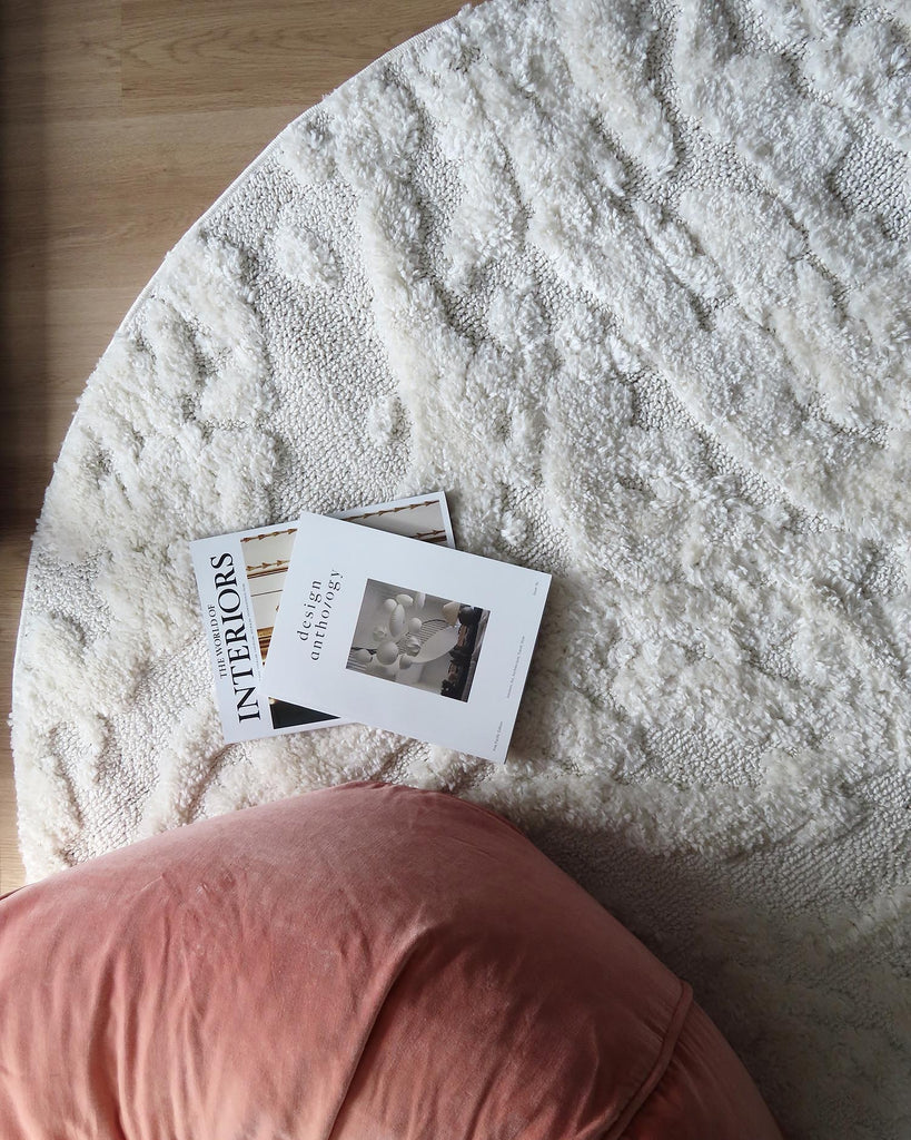 Aurora Ivory Cream Abstract Textured Round Rug