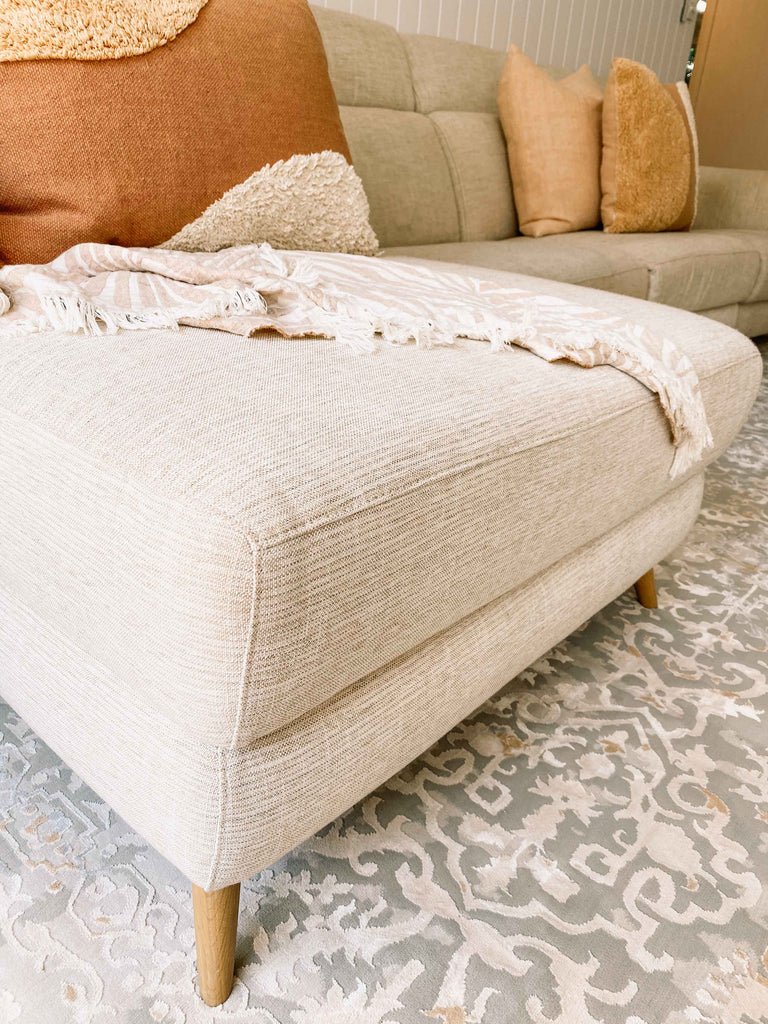 Aylin Cream Ivory And Grey Traditional Floral Rug *NO RETURNS UNLESS FAULTY