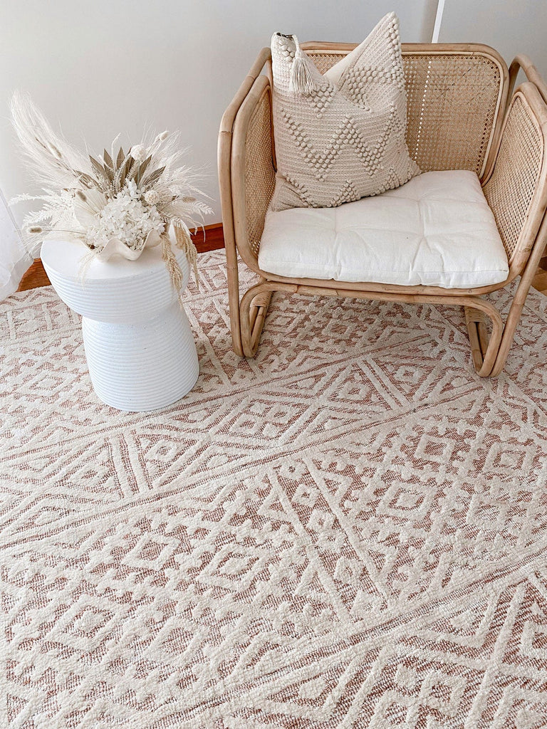 Bobbie Peach and Ivory Textured Tribal Rug