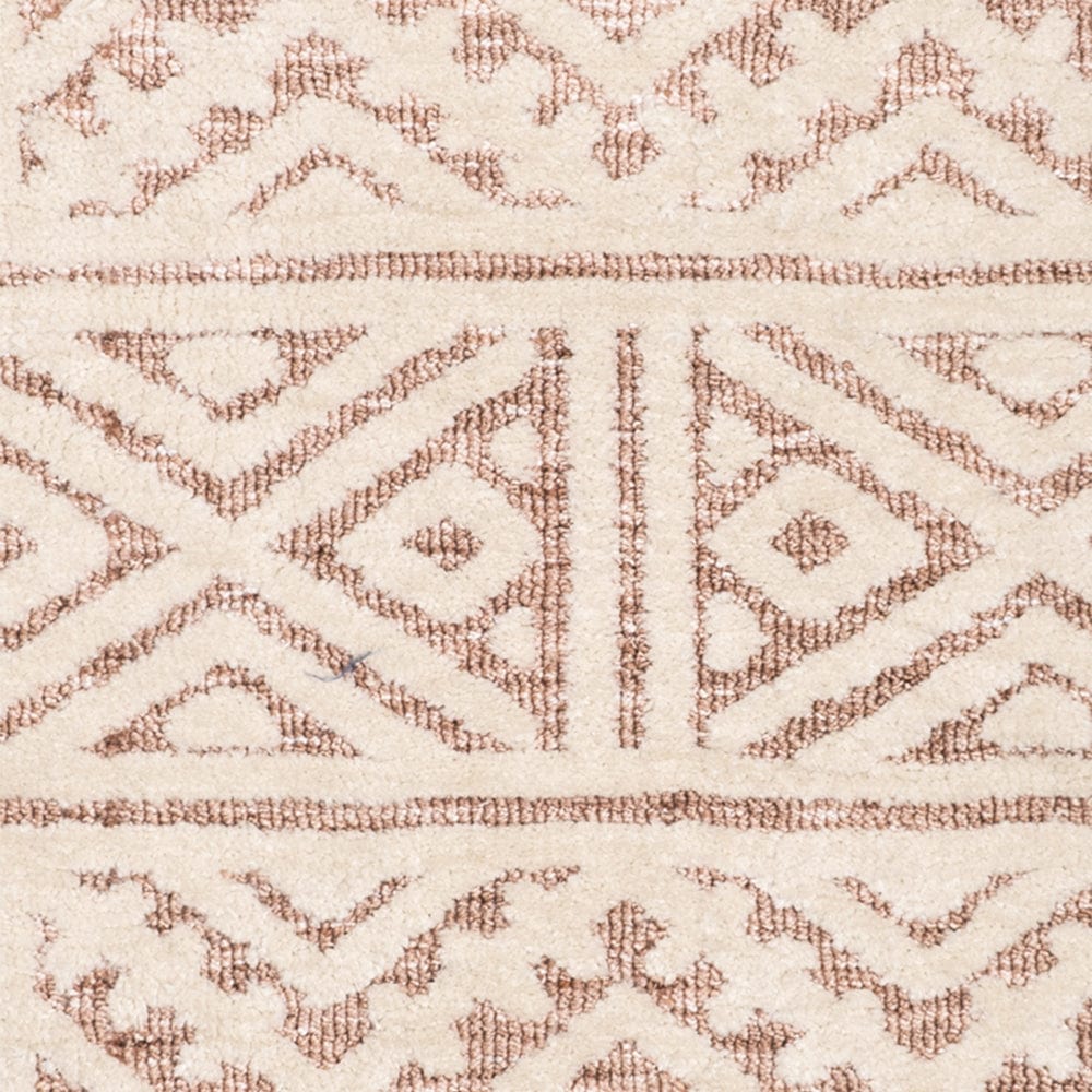 Bobbie Peach and Ivory Textured Tribal Rug