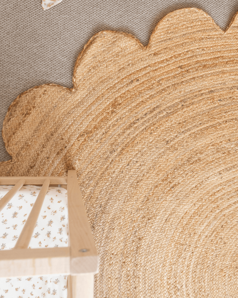 Celeste Natural Brown Scalloped Jute Round Rug