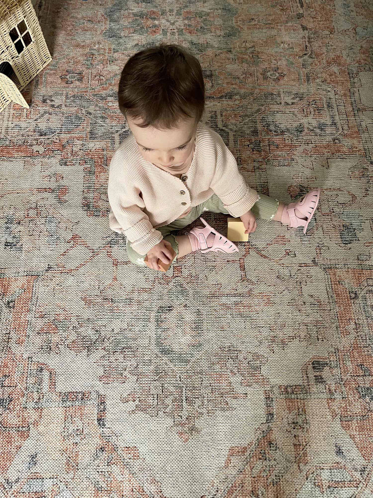 Ceren Orange and Blue Traditional Distressed Washable Rug