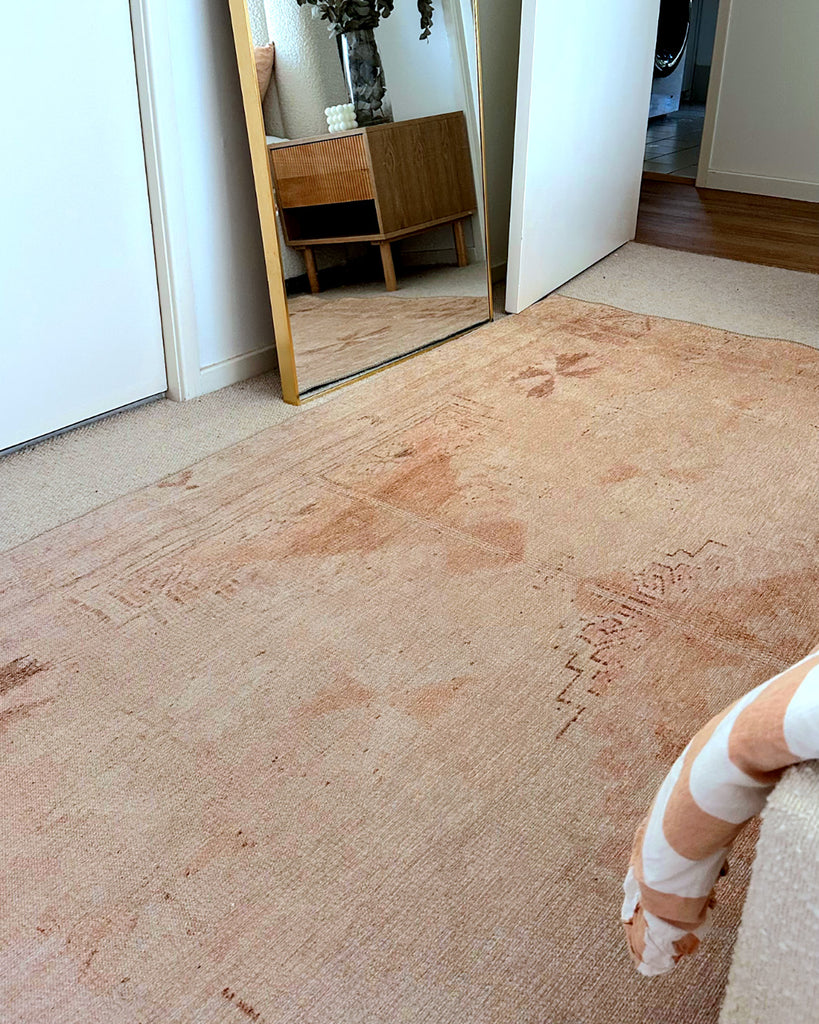 Charlize Cream and Peach Medallion Washable Rug