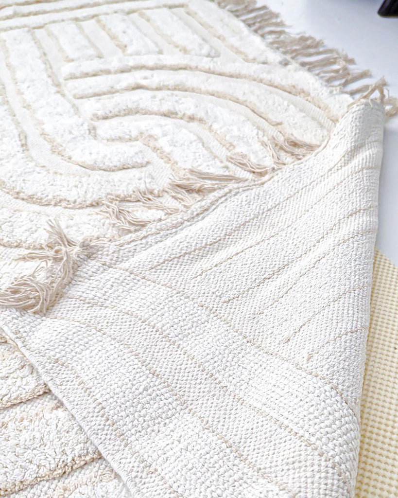 Etta Ivory Geometric Washable Rug