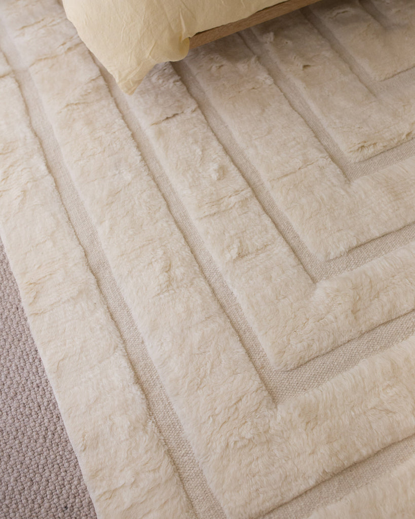 Fontana Ivory Abstract Textured Wool Rug