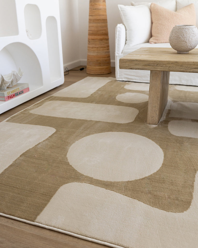Hadessa Textured Geometric Neutral Washable Rug