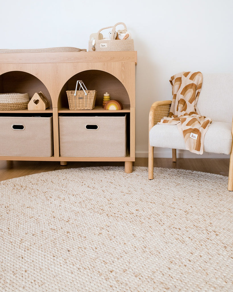 Indya Marbled Cream and Beige Chunky Wool Round Rug