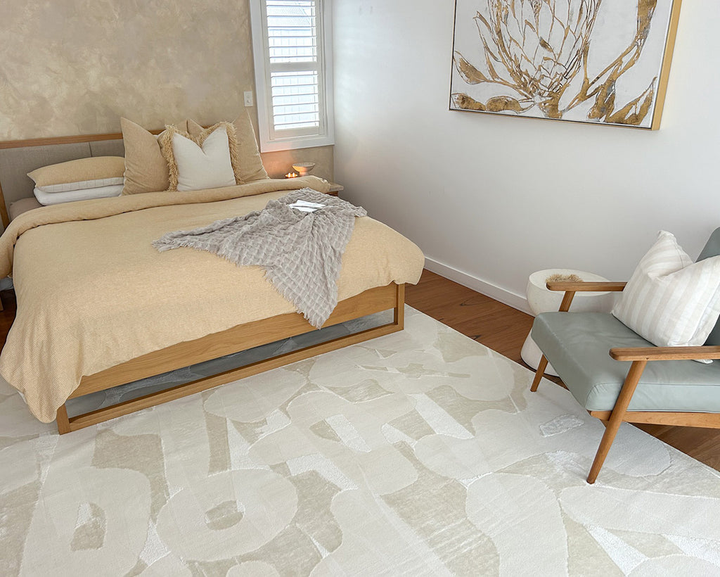 Izar Neutral Abstract Rug