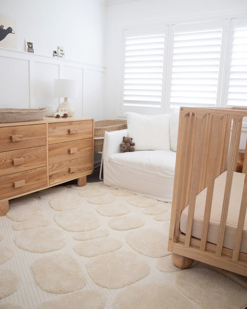 Jacinta Ivory Abstract Round Rug