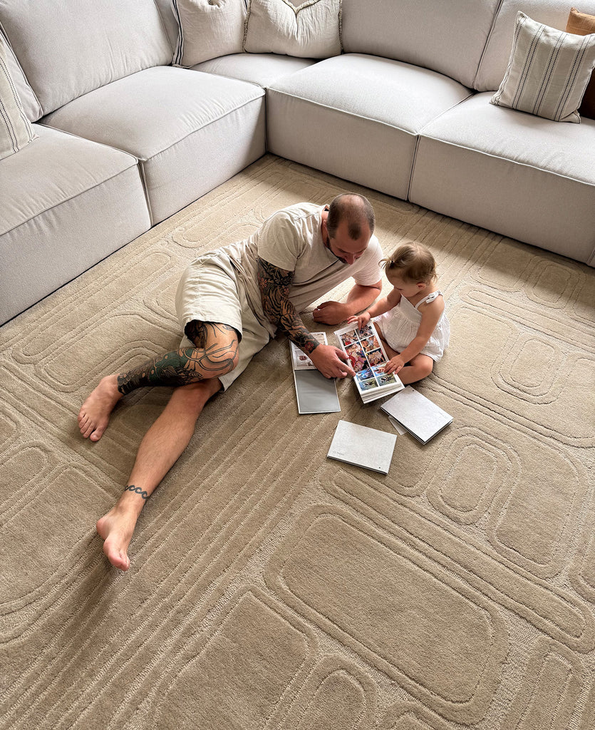 Jafina Beige Abstract Hand-Tufted Rug