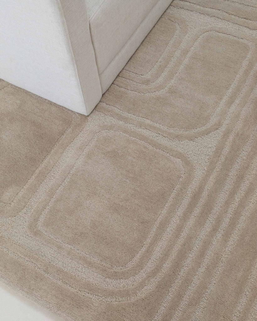 Jafina Beige Abstract Hand-Tufted Rug