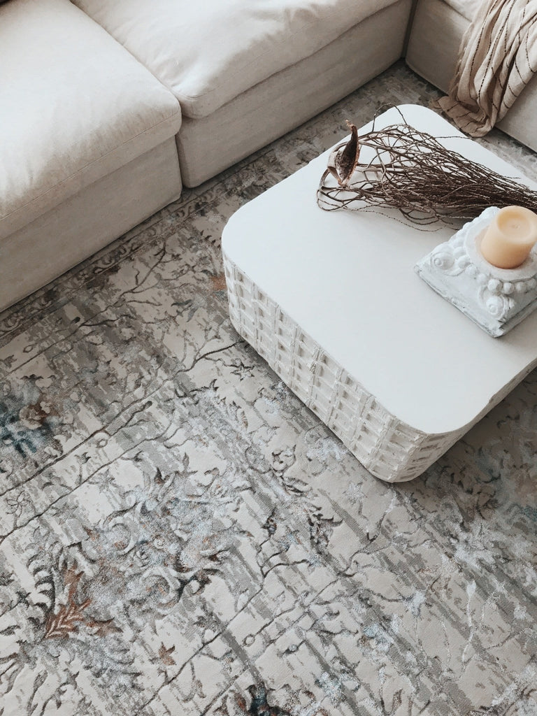 Jodhi Cream Blue And Tan Lustrous Traditional Rug