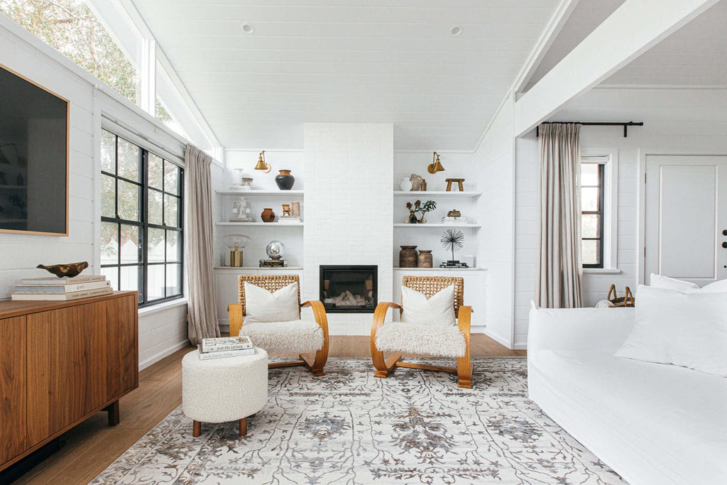 Jodhi Cream Blue And Tan Lustrous Traditional Rug