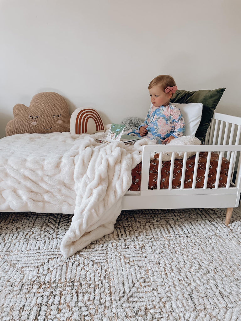 Jordan Mustard and Beige Geometric Modern Rug