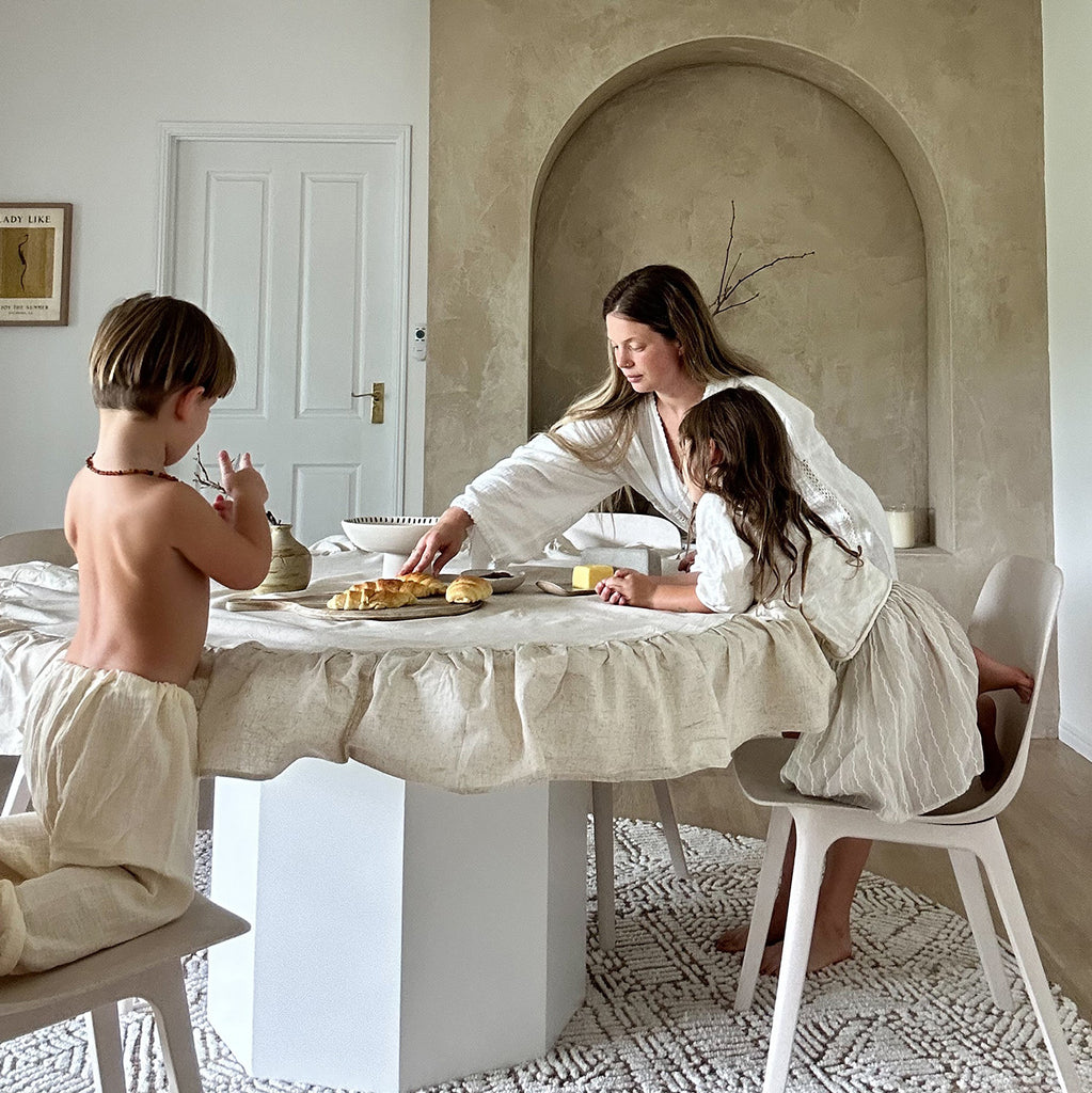 Jordan Mustard and Beige Geometric Modern Round Rug