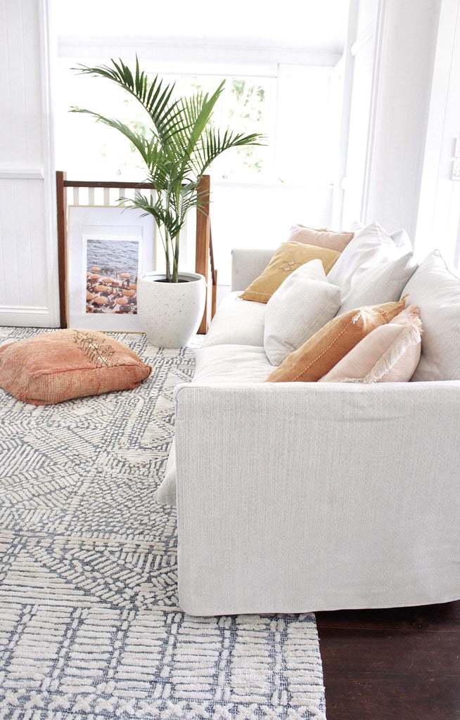 Karmen Blue and Ivory Geometric Patterned Rug