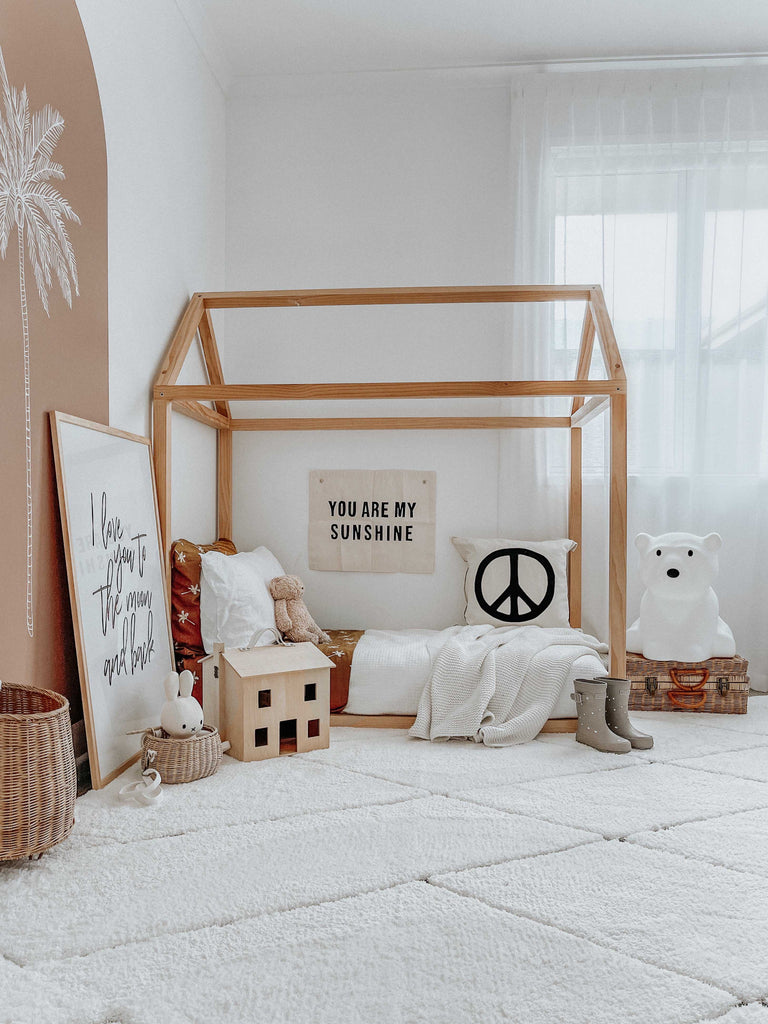 Kayla Cream and Charcoal Grey Tribal Shag Rug