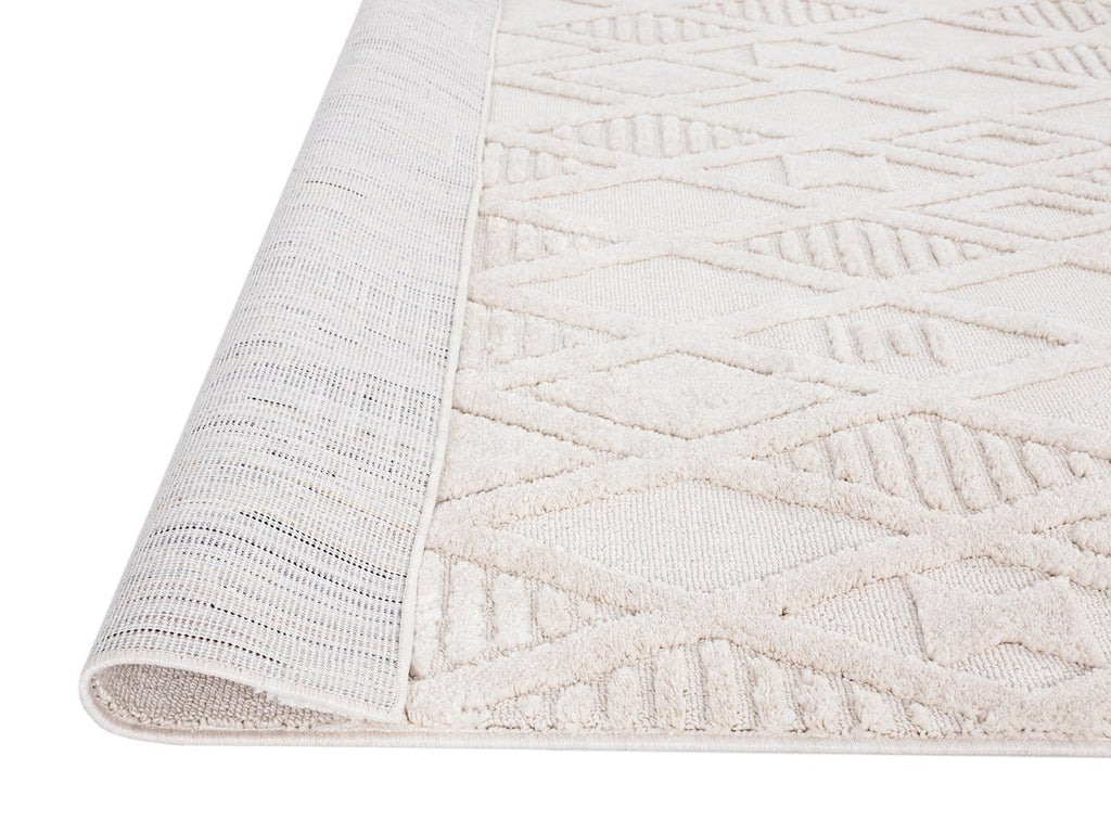 Kira Diamond Detail Textured Rug