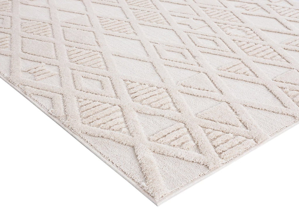 Kira Diamond Detail Textured Runner Rug