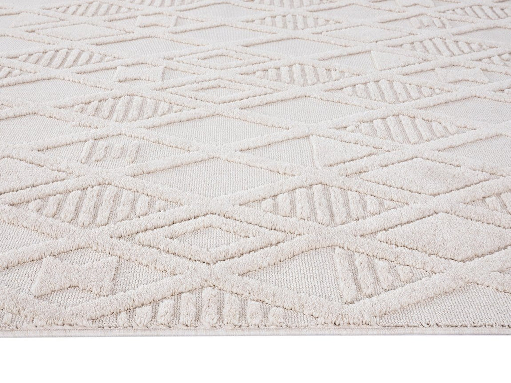 Kira Diamond Detail Textured Rug