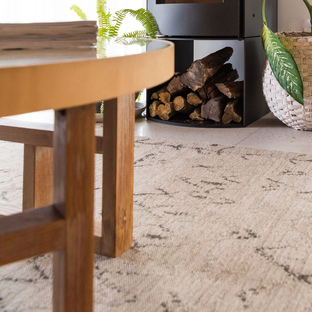 Kwame Tribal Pattern Flatweave Rug