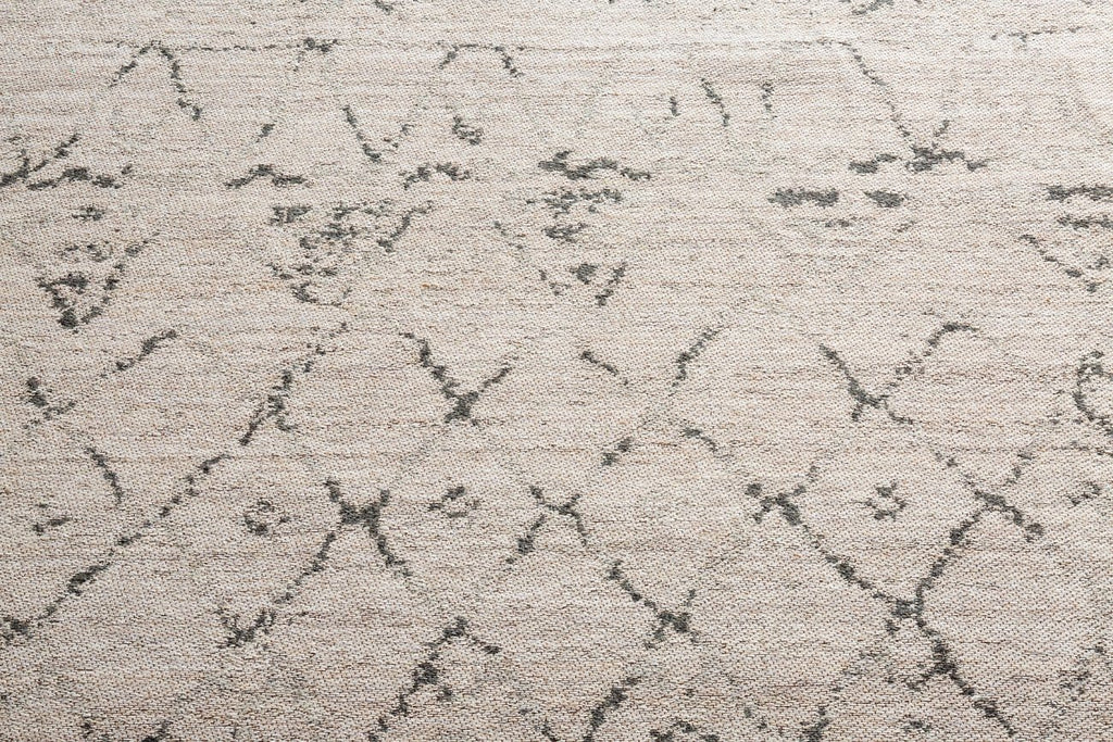 Kwame Tribal Pattern Flatweave Rug