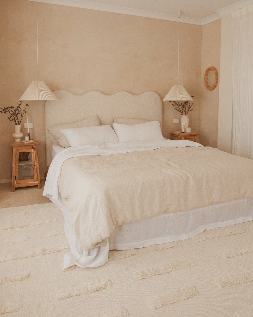 Lauren Cream Tufted Wool Rug *NO RETURNS UNLESS FAULTY