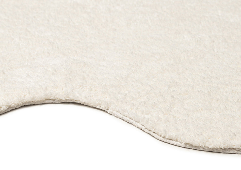Lianna Cream Scallop Washable Bath Mat
