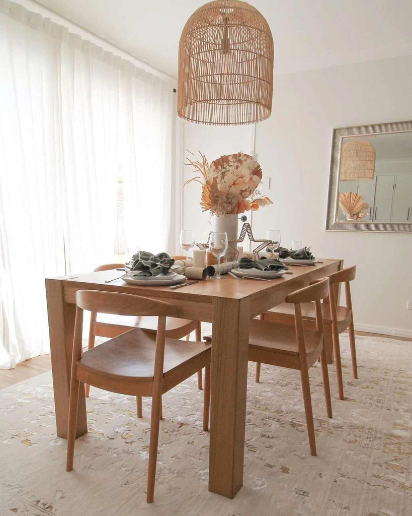 Lindy Cream Ivory And Gold Traditional Floral Rug