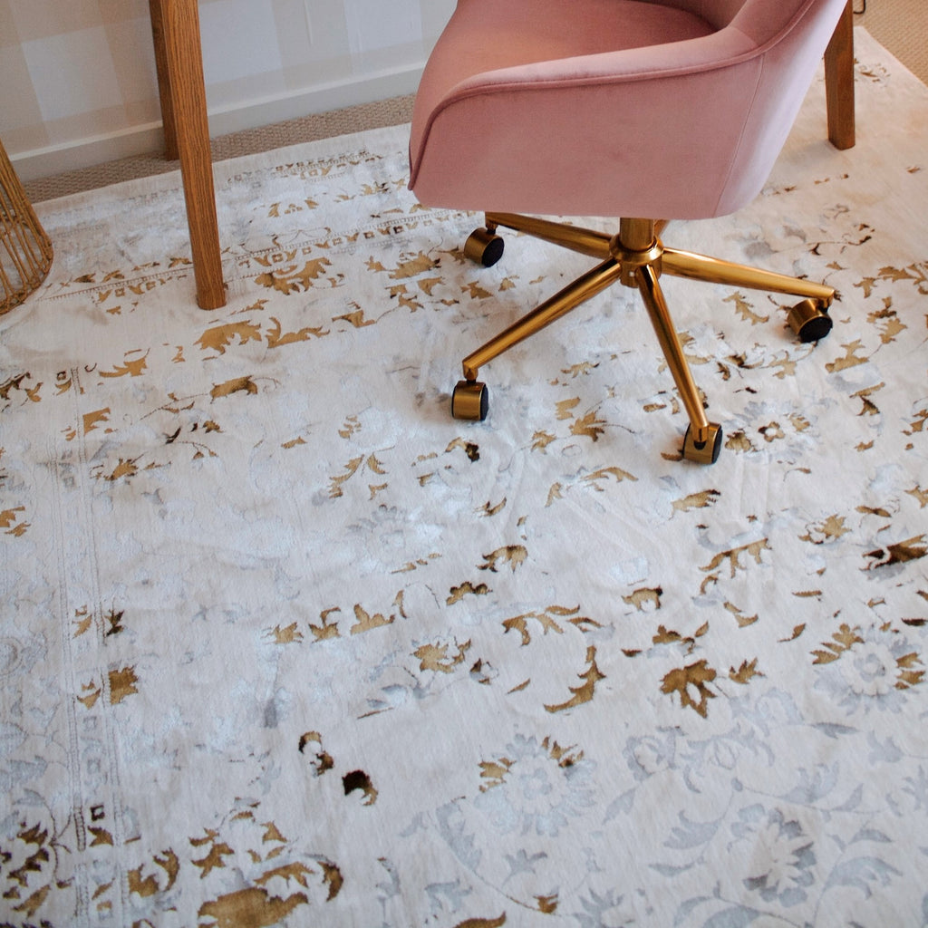 Lindy Cream Ivory And Gold Traditional Floral Rug