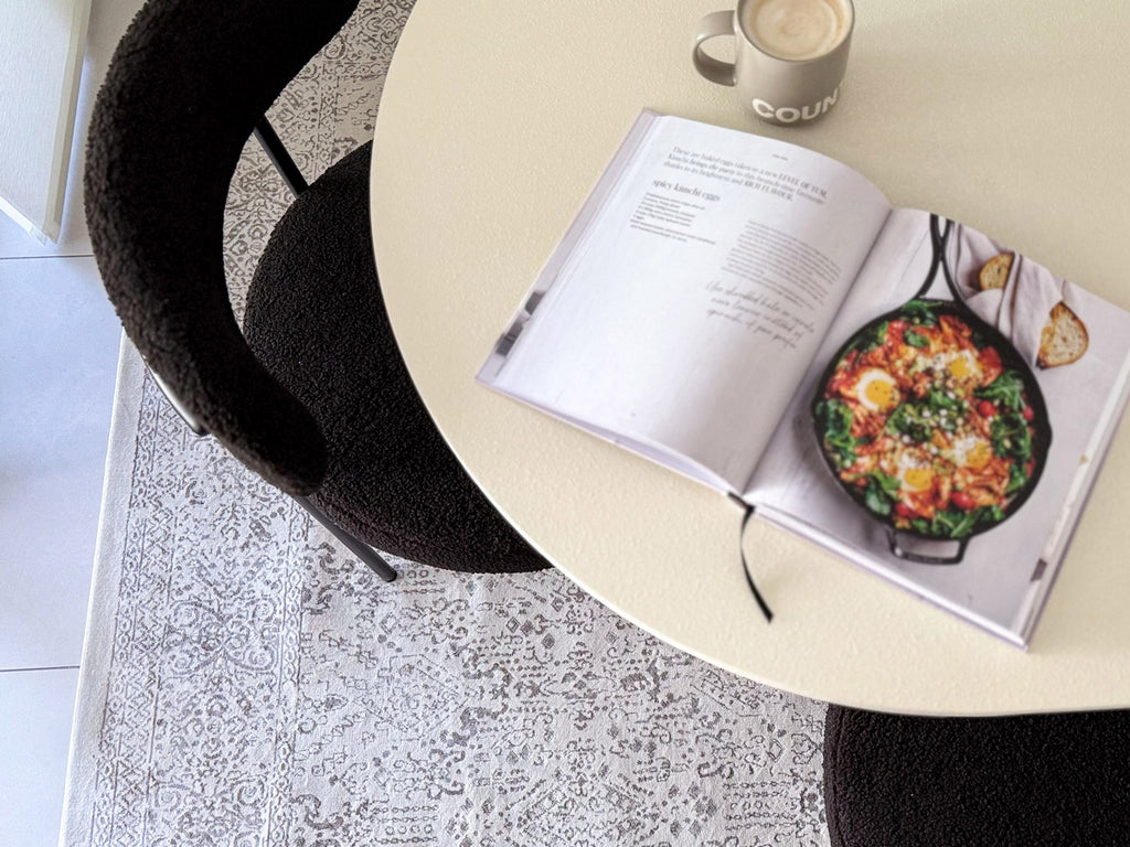 Madison Ivory And Grey Traditional Distressed Rug