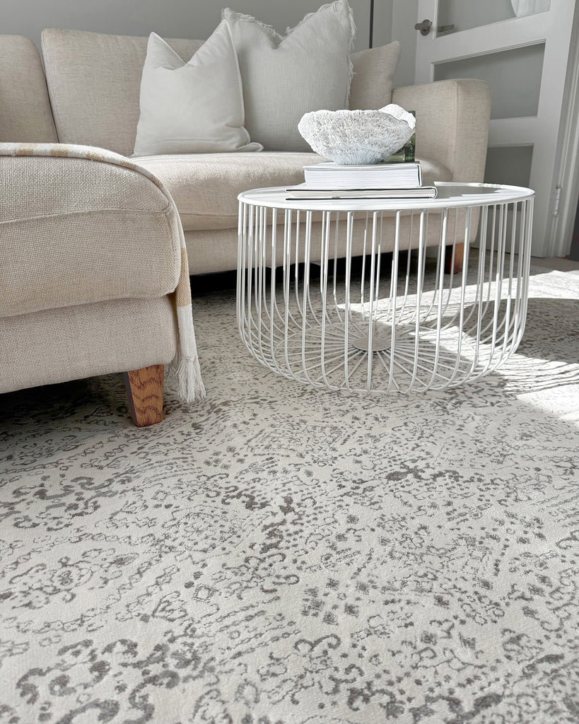 Madison Ivory And Grey Traditional Distressed Rug