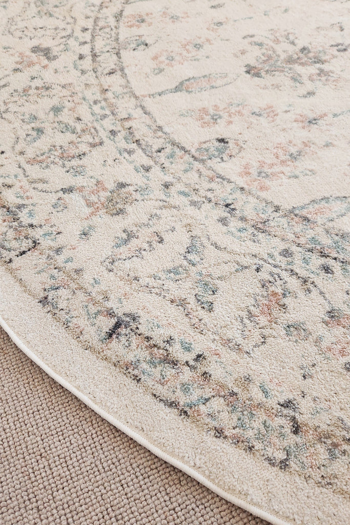 Maplewood Cream and Pink Traditional Round Rug