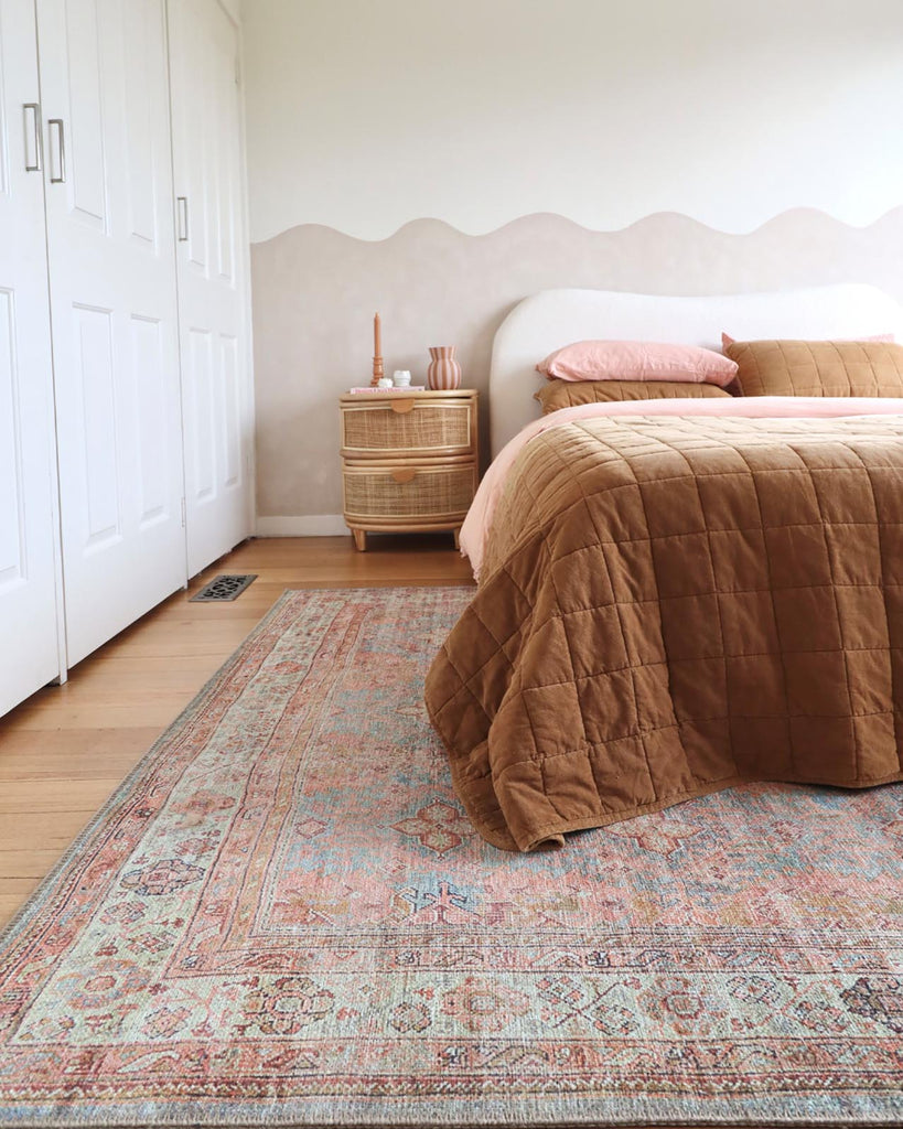 Narem Pink Orange and Blue Traditional Distressed Washable Rug