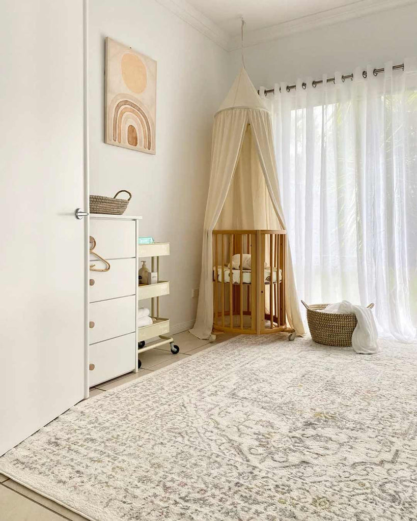 Nasya Pink Yellow and Grey Traditional Medallion Rug