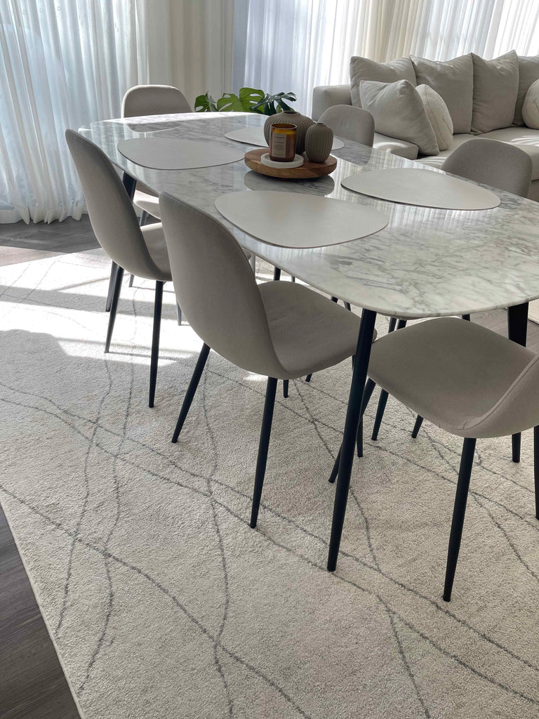 Neera Grey and Ivory Abstract Diamond Rug