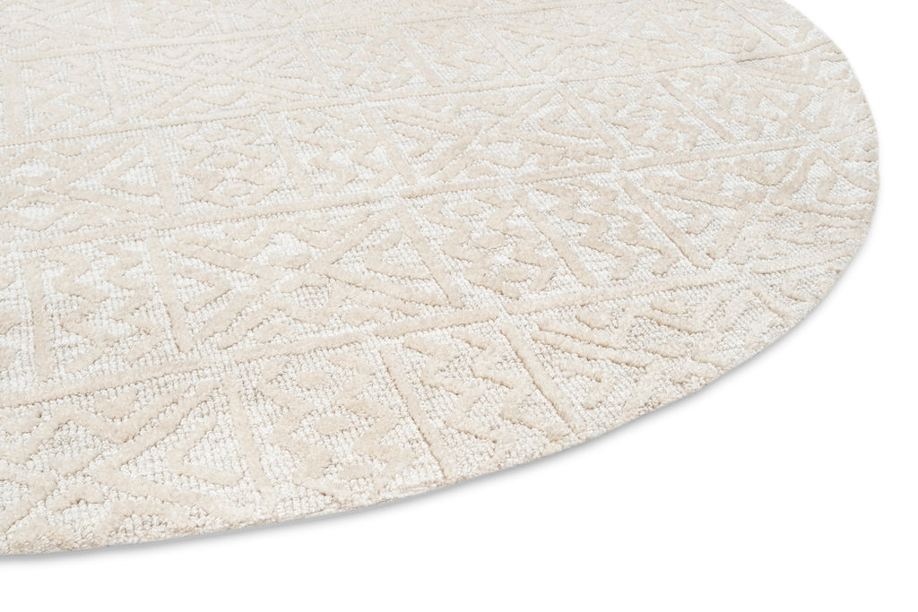 Neewa Beige and Ivory Tribal Transitional Round Rug
