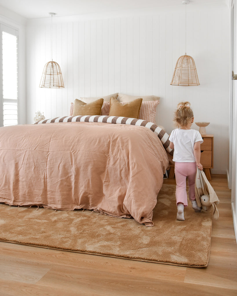 Nellie Dark Brown Shag Rug