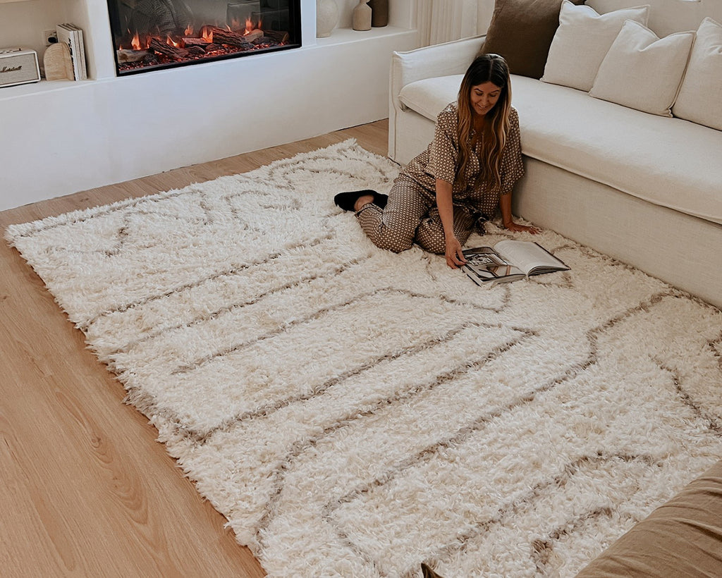 Neriza Cream & Beige Tribal Shag Rug