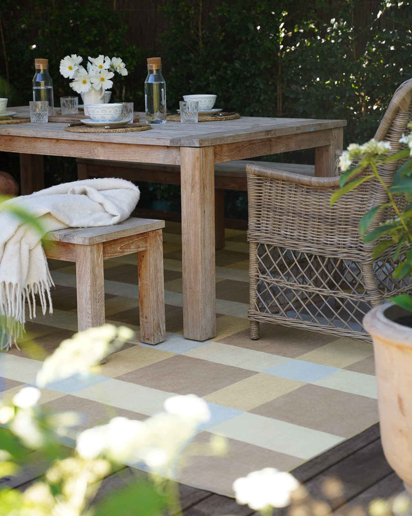 Nice Beige Sand and Sky Blue Checkered Indoor Outdoor Rug