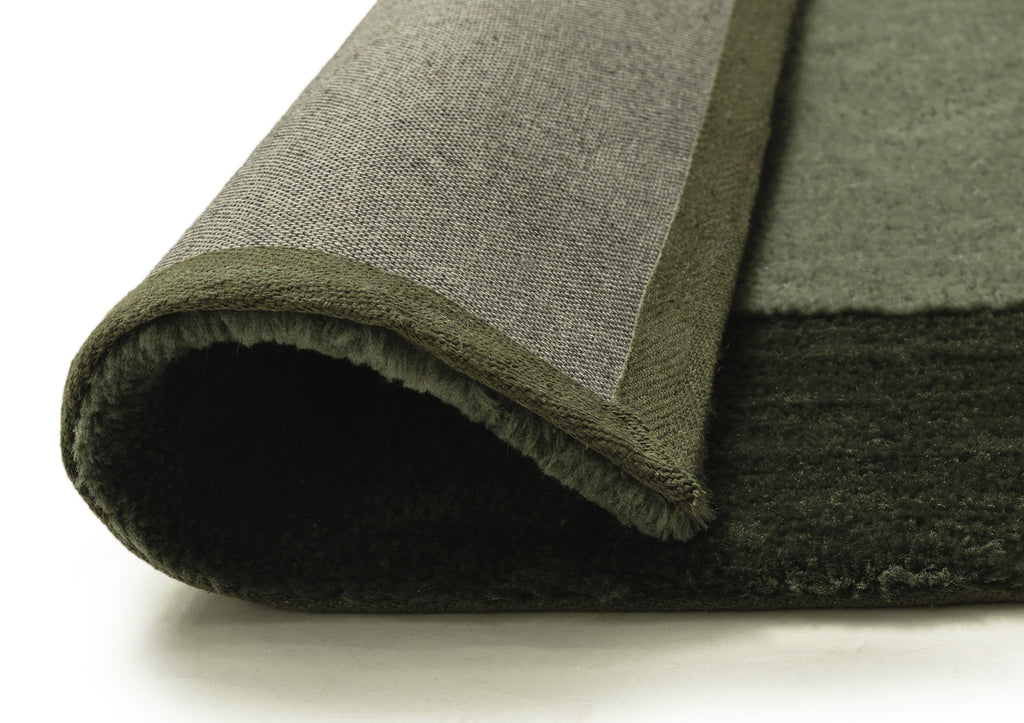 Nuria Dark Green Bordered Shag Rug