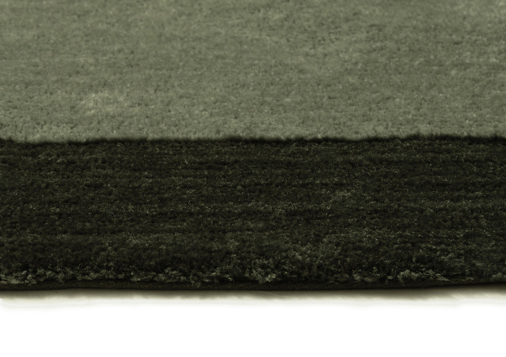 Nuria Dark Green Bordered Shag Rug