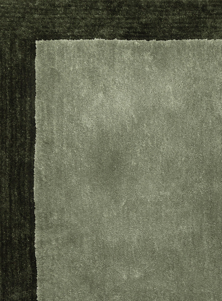 Nuria Dark Green Bordered Shag Rug